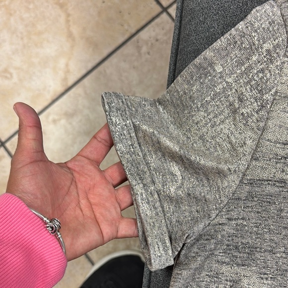 Casual Heather Gray V-Neck Tee - Picture 7 of 7